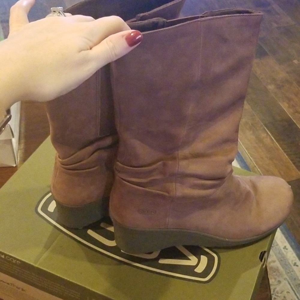 Keen Akita Mid Boot - creamy brown/grayish taupe